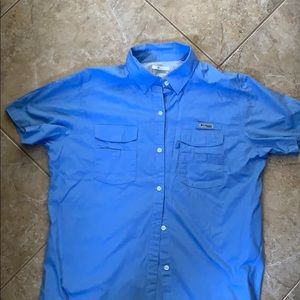 Women’s Columbia PFG shirt